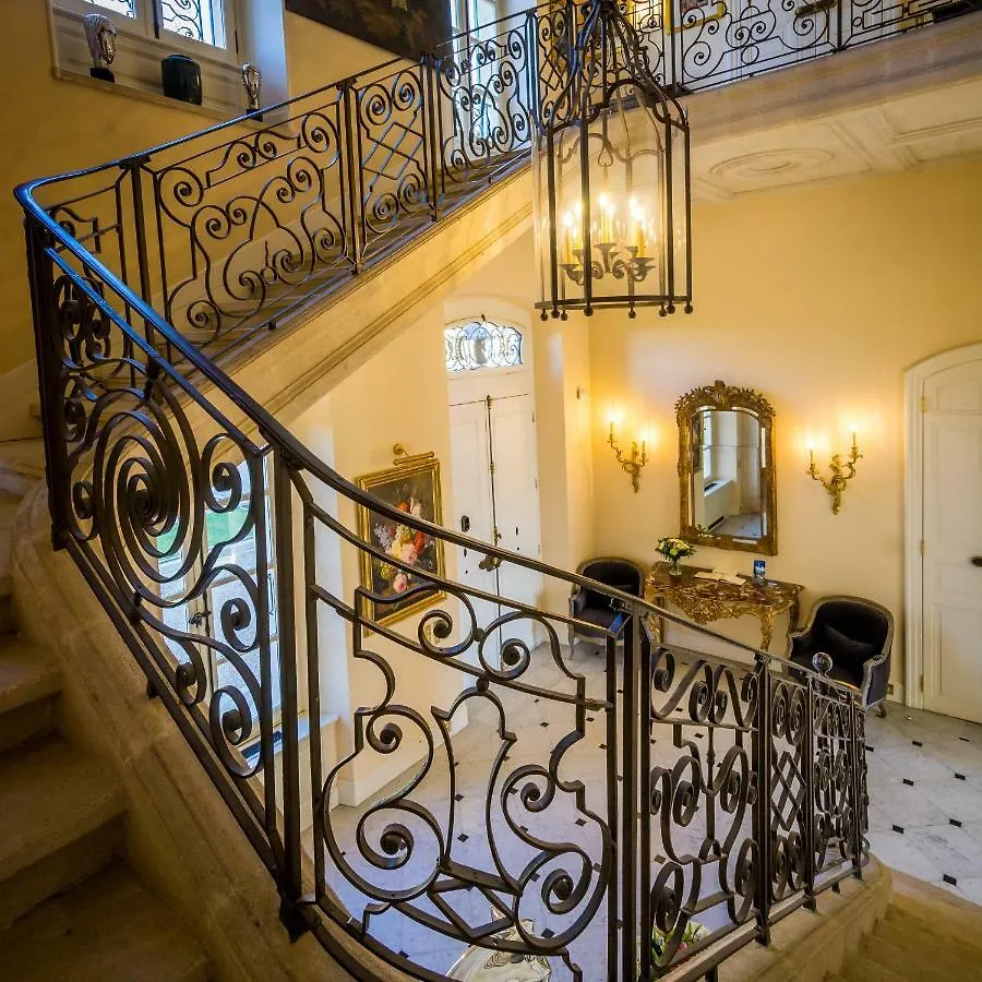 Holiday home Chateau De Tourreau Sarrians